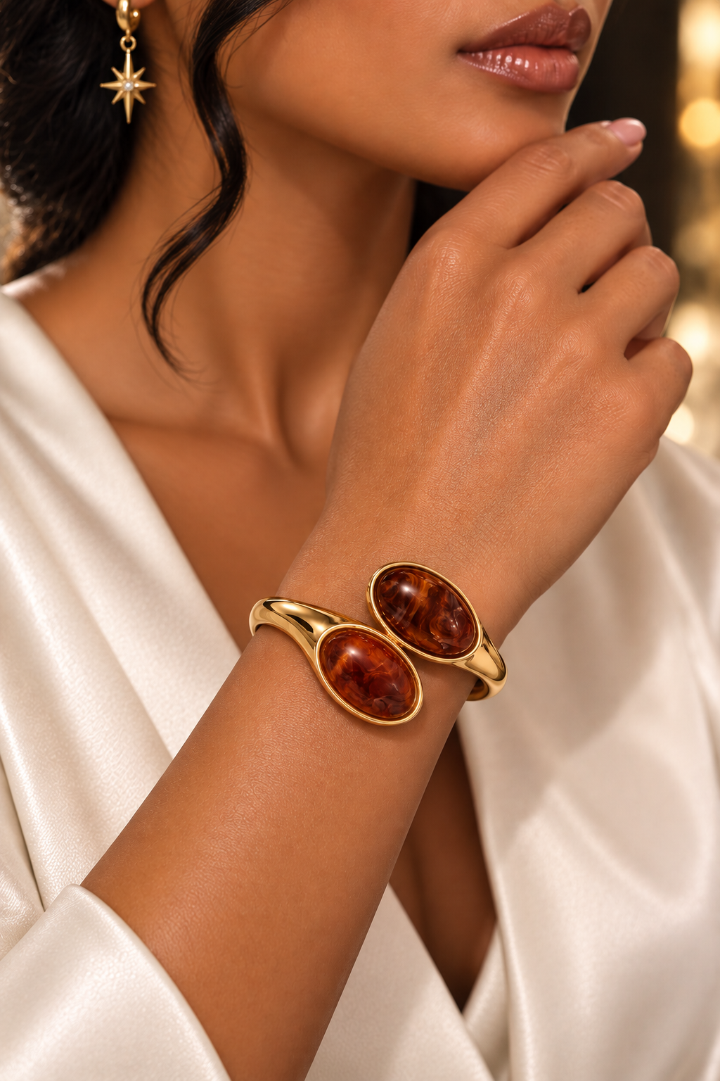 Bracelet Soléa – Jonc Doré à Double Cabochon